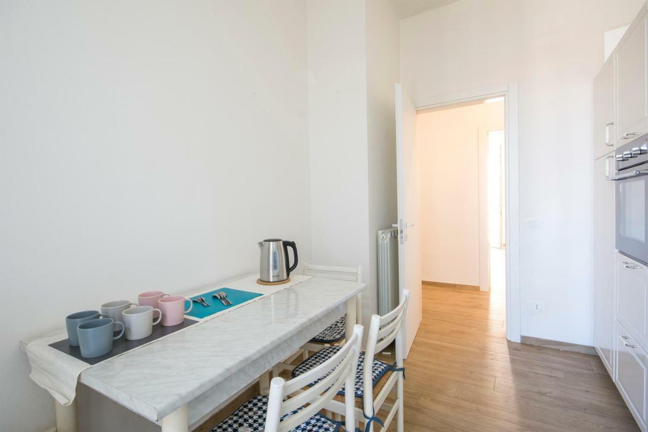 Altido Pampurio Airport Apartment Pisa Exteriör bild
