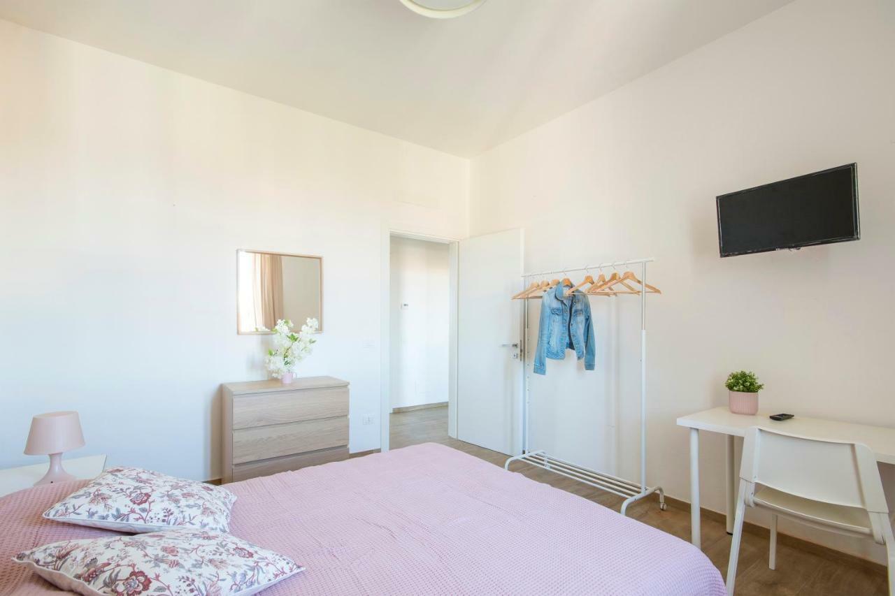 Altido Pampurio Airport Apartment Pisa Exteriör bild